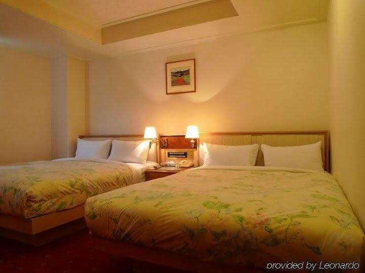 Hara Zuru Hotel Taoyuan Exterior photo
