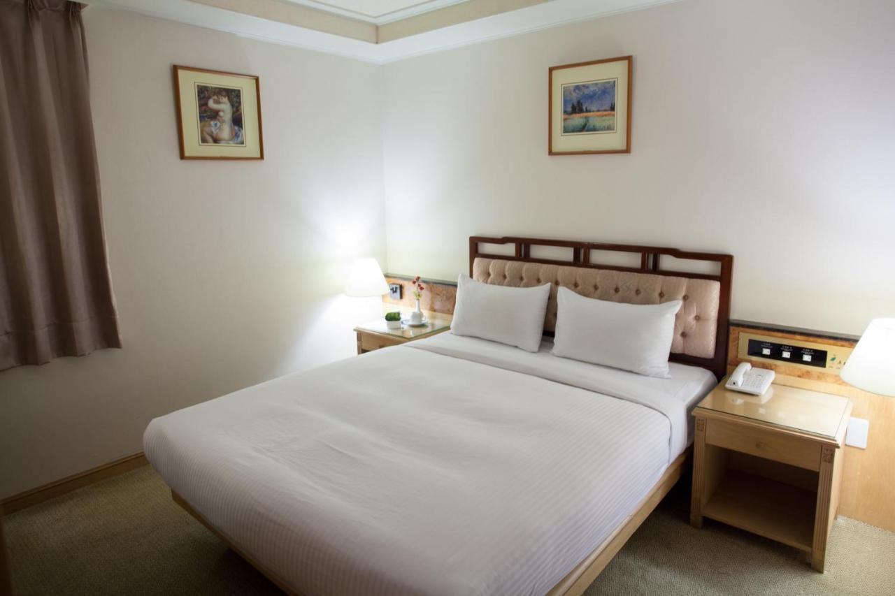 Hara Zuru Hotel Taoyuan Exterior photo
